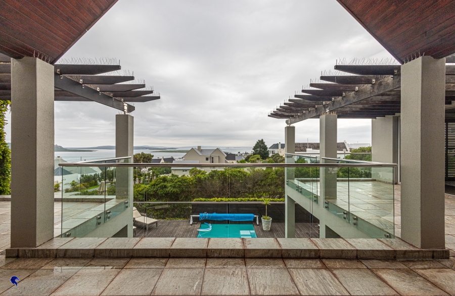6 Bedroom Property for Sale in Myburgh Park Western Cape